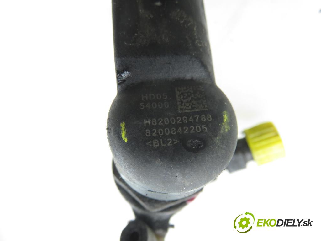 RENAULT MEGANE II (BM0/1_, CM0/1_) HB 2008 78,00 1.5 dCi - K9K 732 1461,00 vstrekovač 8200842205 ; 8200294788 (Vstrekovač paliva)