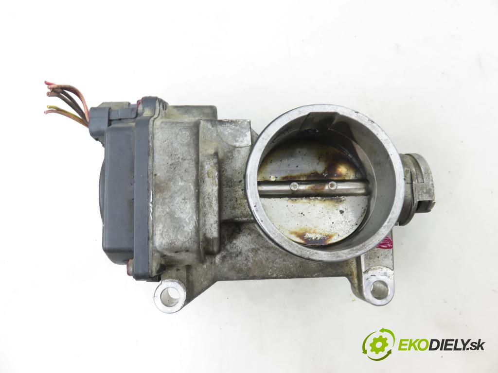 RENAULT SCENIC I (JA0/1_) MINIVAN 2001 0,00 1.6 - K4M 708 1598,00 škrtíci klapka 8200063652 ; 8200123061 ; 408239822001 (Škrticí klapka)