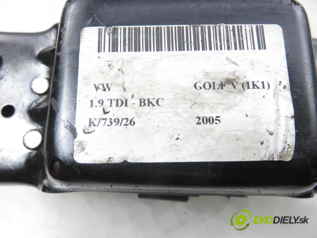 VW GOLF V (1K1) HB 2005 77,00 1.9 TDI PD 105 - BKC 1896,00 AirBag Motor