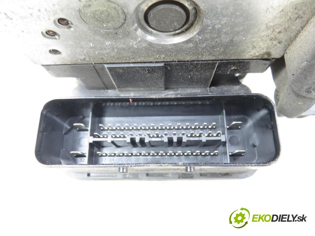 SKODA SUPERB II kombi (3T5) KOMBI 2012 103,00 2.0 TDI 16V - CFFB 1968,00 Pumpa ABS 10096103643 ; 10061939551 ; 1K0907379BL (Pumpa ABS)