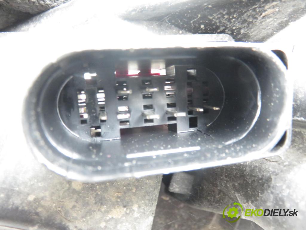 FORD S-MAX (WA6) MINIVAN 2010 103,00 2.0 TDCi - UFWA 1997,00 Svetlo PP