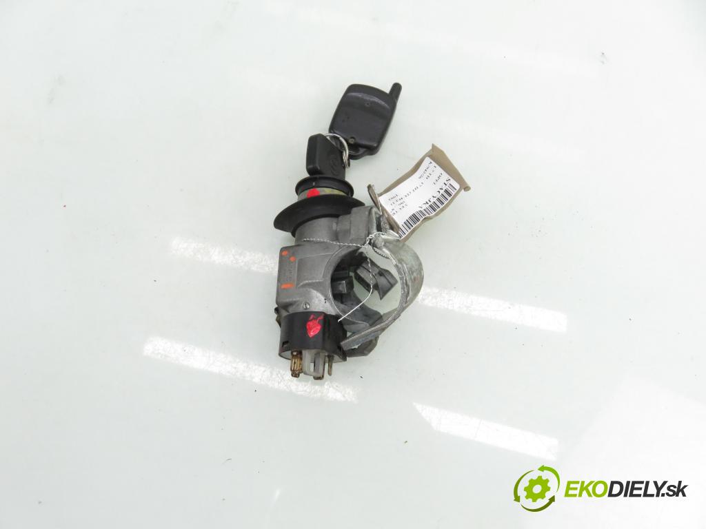 OPEL VECTRA A (86_, 87_) LIFTBACK 1993 60,00 1.7 TD - 17 DT (TC4EE1) 1686,00 spinačka 900692145 ; 90191412 (Spínacia skrinka)