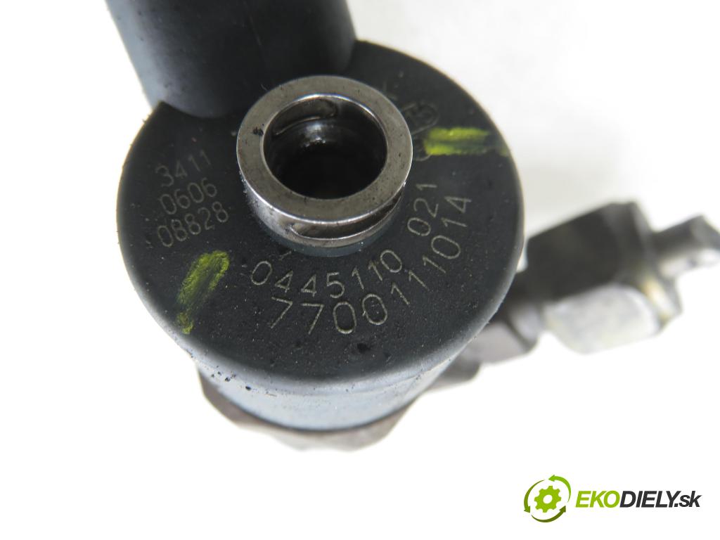 MITSUBISHI CARISMA (DA_) SEDAN 2003 75,00 1.9 DI-D 102 - F9Q1 1870,00 vstrekovač 0445110021 ; 7700111014 (Vstrekovač paliva)