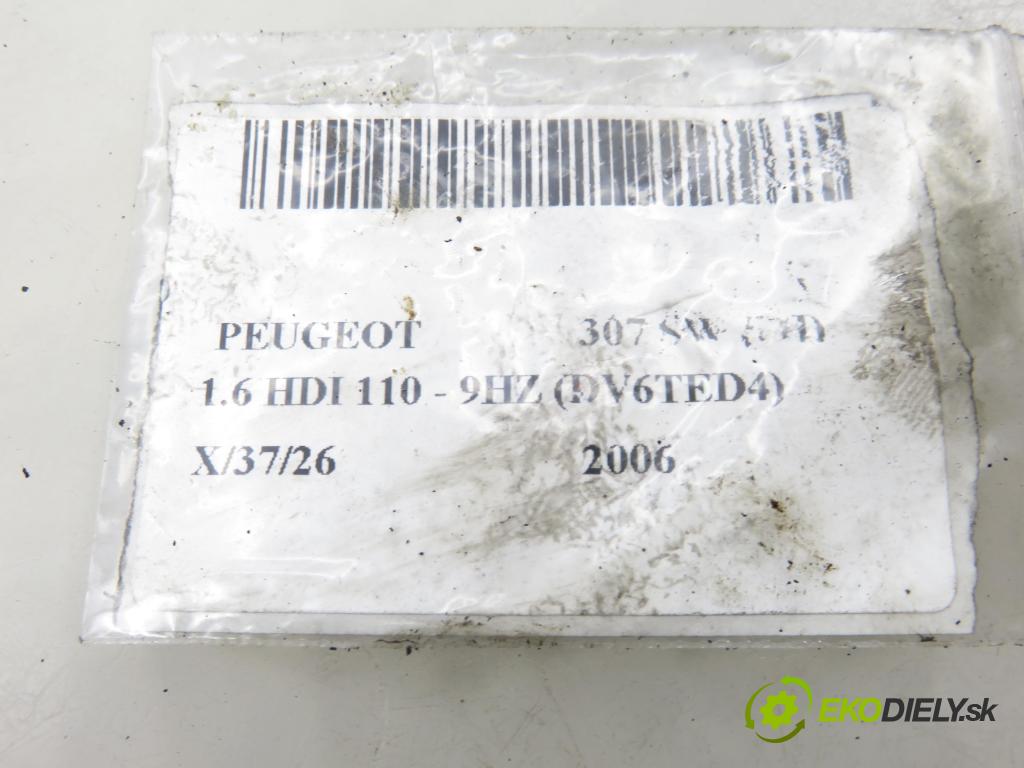 PEUGEOT 307 SW (3H) KOMBI 2006 80,00 1.6 HDI 110 - 9HZ (DV6TED4) 1560,00 vstrekovač 0445110259 (Vstrekovač paliva)
