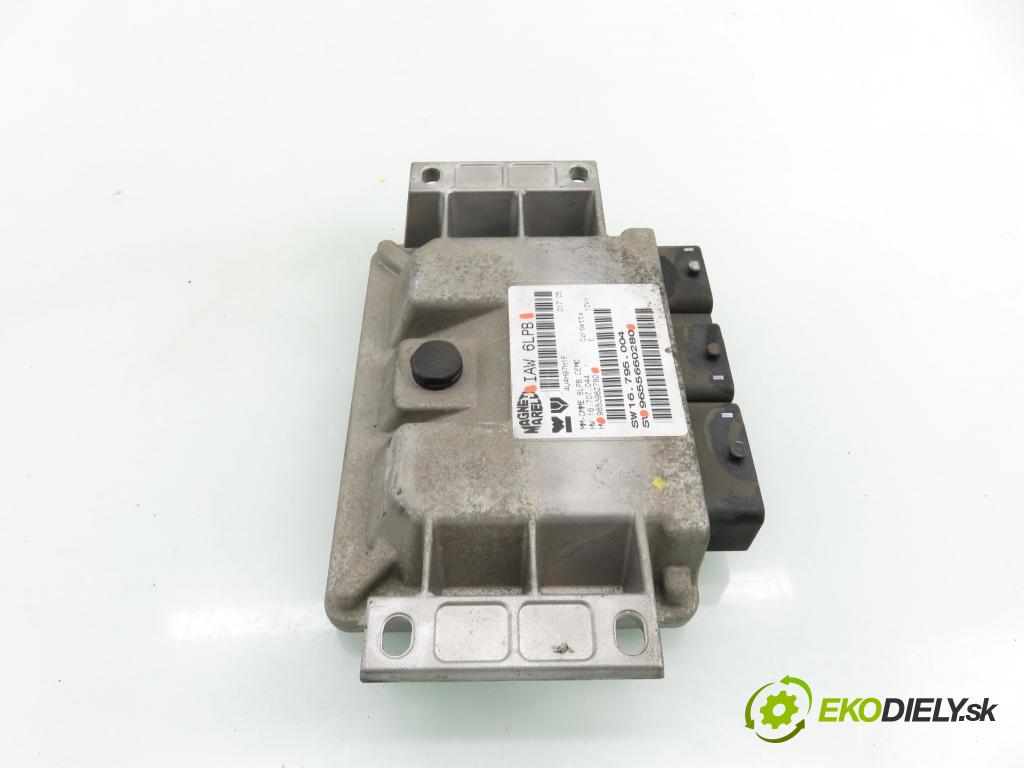 CITROEN C5 II Break (RE_) KOMBI 2005 103,00 2.0 16V (RERFJB, RERFJC) - RFJ (EW10A) 1997,00 řídící jednotka motora 9655660280 ; 9653962780 ; IAW6LPB