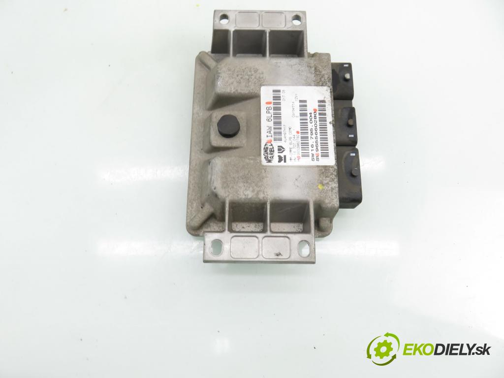 CITROEN C5 II Break (RE_) KOMBI 2005 103,00 2.0 16V (RERFJB, RERFJC) - RFJ (EW10A) 1997,00 Riadiaca jednotka Motor 9655660280 ; 9653962780 ; IAW6LPB