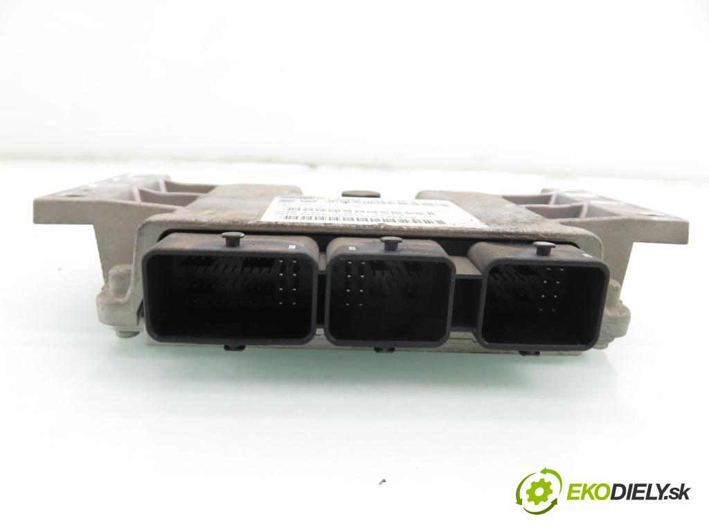 CITROEN C5 II Break (RE_) KOMBI 2005 103,00 2.0 16V (RERFJB, RERFJC) - RFJ (EW10A) 1997,00 Riadiaca jednotka Motor 9655660280 ; 9653962780 ; IAW6LPB