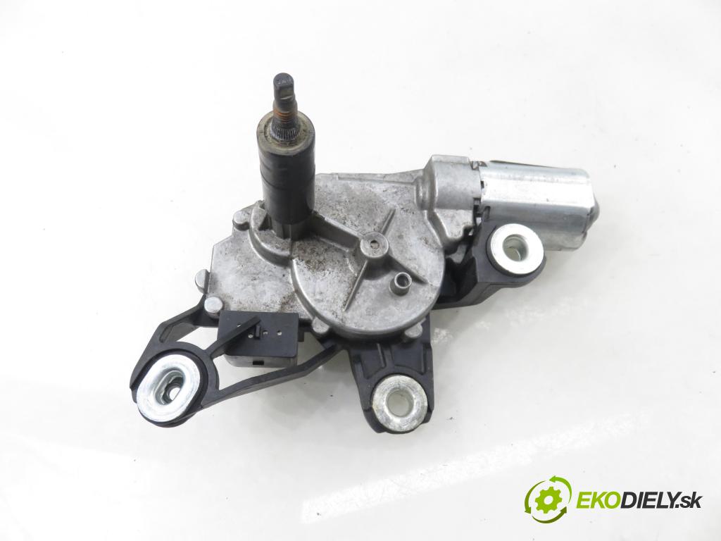 VW TOURAN (1T1, 1T2) MINIVAN 2003 74,00 1.9 TDI - AVQ 1896,00 Motorček stierače zadné 0390201585 ; 1T0955711A