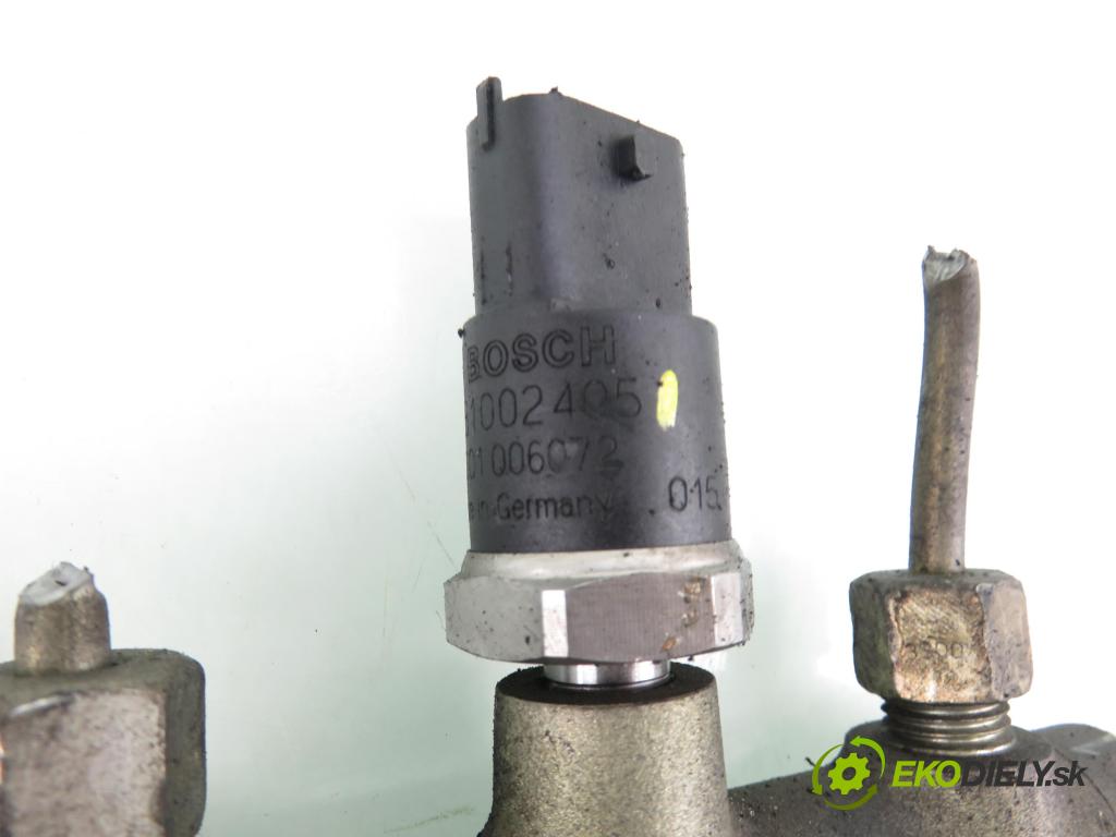 MITSUBISHI CARISMA (DA_) SEDAN 2003 75,00 1.9 DI-D 102 - F9Q1 1870,00 lišta vstřikovací 0445214024 ; 7700114017 ; 0281002405 (Vstřikovací lišta)