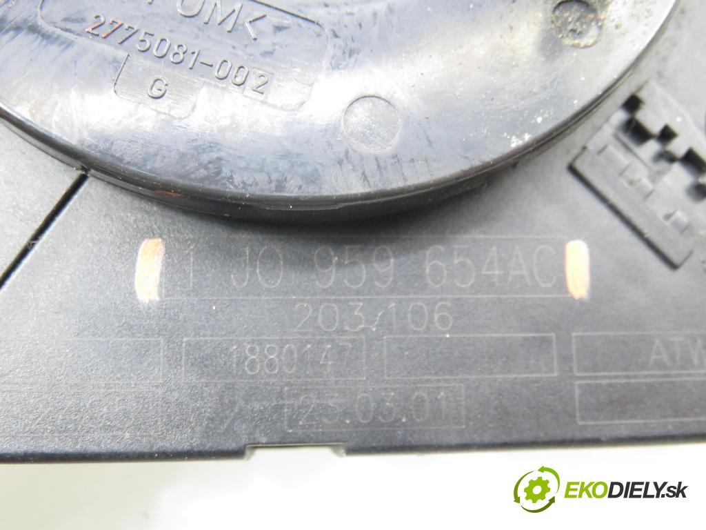 AUDI A4 Avant (8D5, B5) KOMBI 2001 85,00 1.9 TDI - AJM 1896,00 PÁSKA: air BAG 1J0959654AC