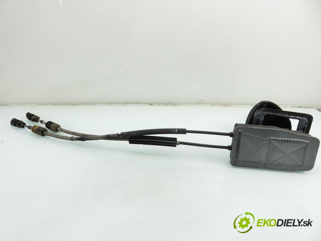 CITROEN C5 II Break (RE_) KOMBI 2005 103,00 2.0 16V (RERFJB, RERFJC) - RFJ (EW10A) 1997,00 ZVEDÁK: 