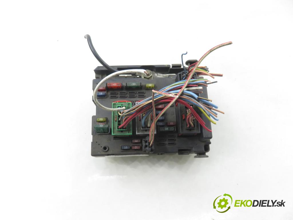 PEUGEOT 307 (3A/C) HB 2002 66,00 2.0 HDi 90 - RHY (DW10TD) 1997,00 MODUL BSM 9643537880