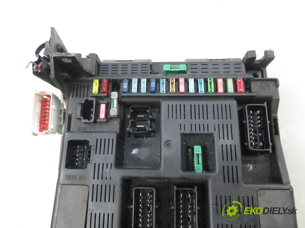 PEUGEOT 307 (3A/C) HB 2002 66,00 2.0 HDi 90 - RHY (DW10TD) 1997,00 MODUL BSI 9641079680 ; 9636760580B