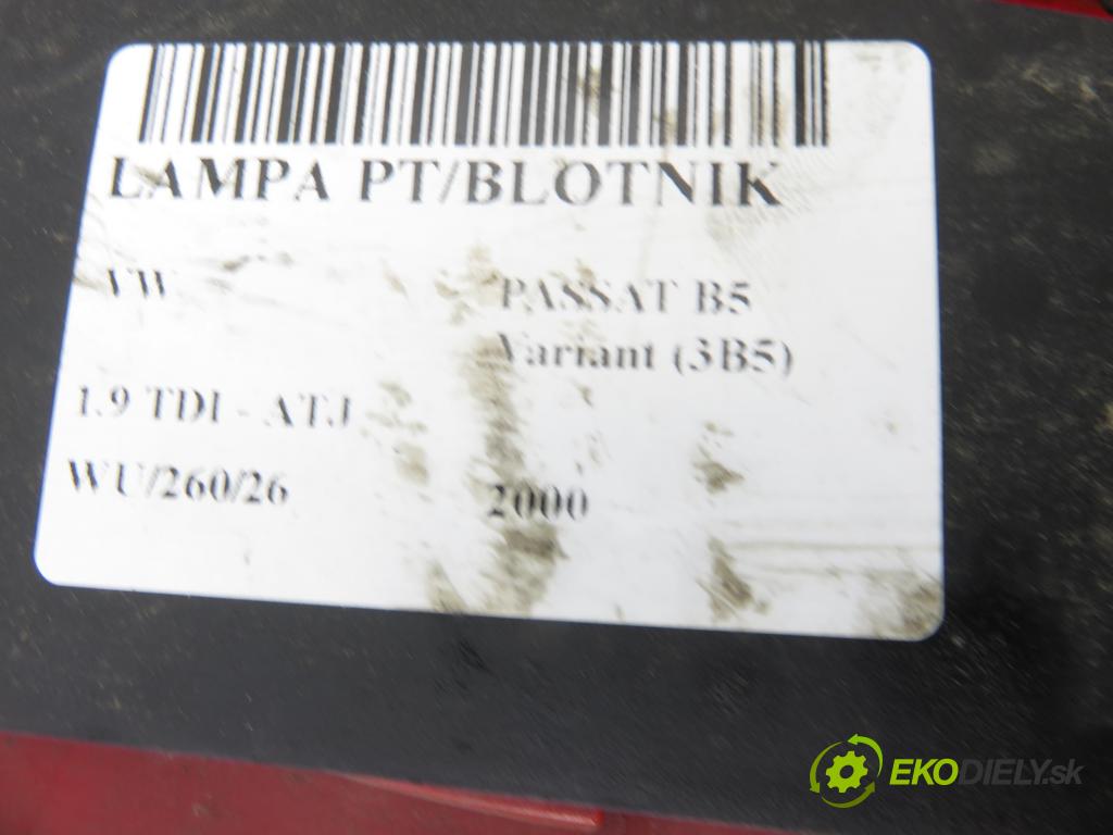 VW PASSAT B5 Variant (3B5) KOMBI 2000 85,00 1.9 TDI - ATJ 1896,00 Svetlo pravé zadné