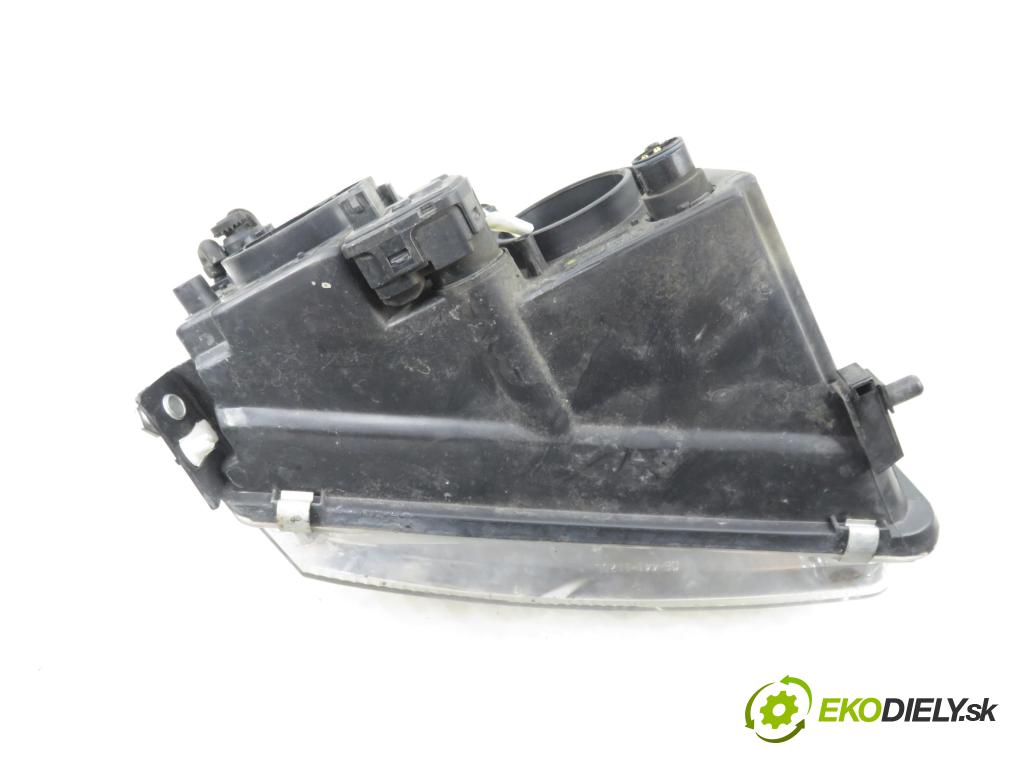 VW PASSAT B5 Variant (3B5) KOMBI 1997 74,00 1.6 - ADP 1595,00 Svetlo LP