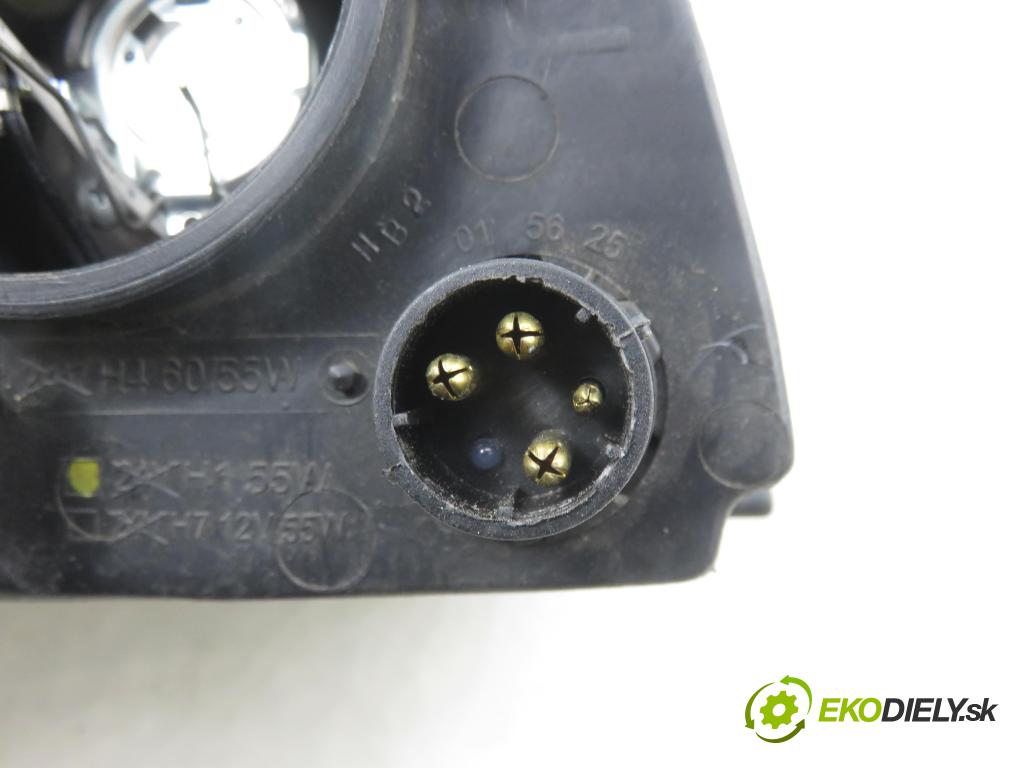 VW PASSAT B5 Variant (3B5) KOMBI 1997 74,00 1.6 - ADP 1595,00 Svetlo LP