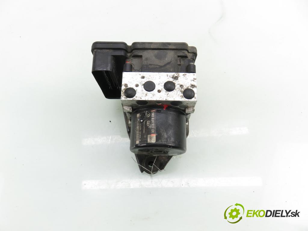 VW GOLF VI Variant (AJ5) KOMBI 2010 77,00 1.6 TDI - CAYC 1598,00 Pumpa ABS 10096103523 ; 10061937241 ; 1K0907379BJ (Pumpa ABS)