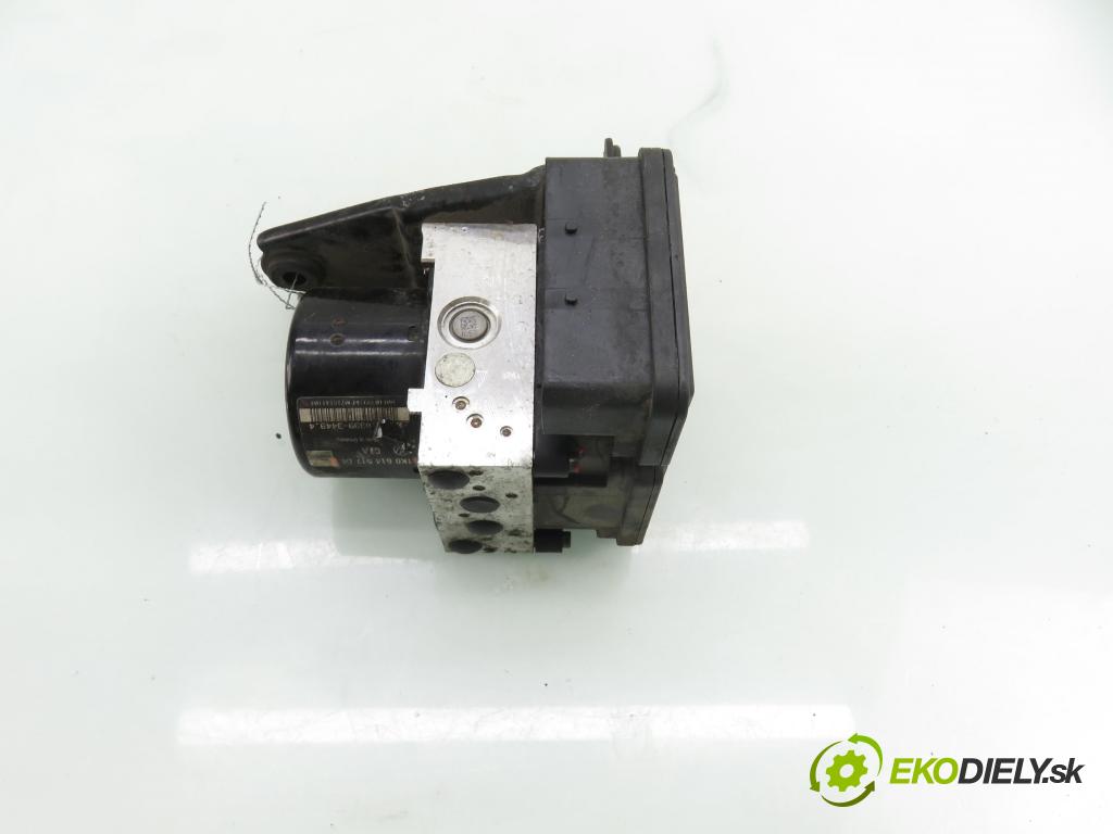 VW GOLF VI Variant (AJ5) KOMBI 2010 77,00 1.6 TDI - CAYC 1598,00 Pumpa ABS 10096103523 ; 10061937241 ; 1K0907379BJ (Pumpa ABS)