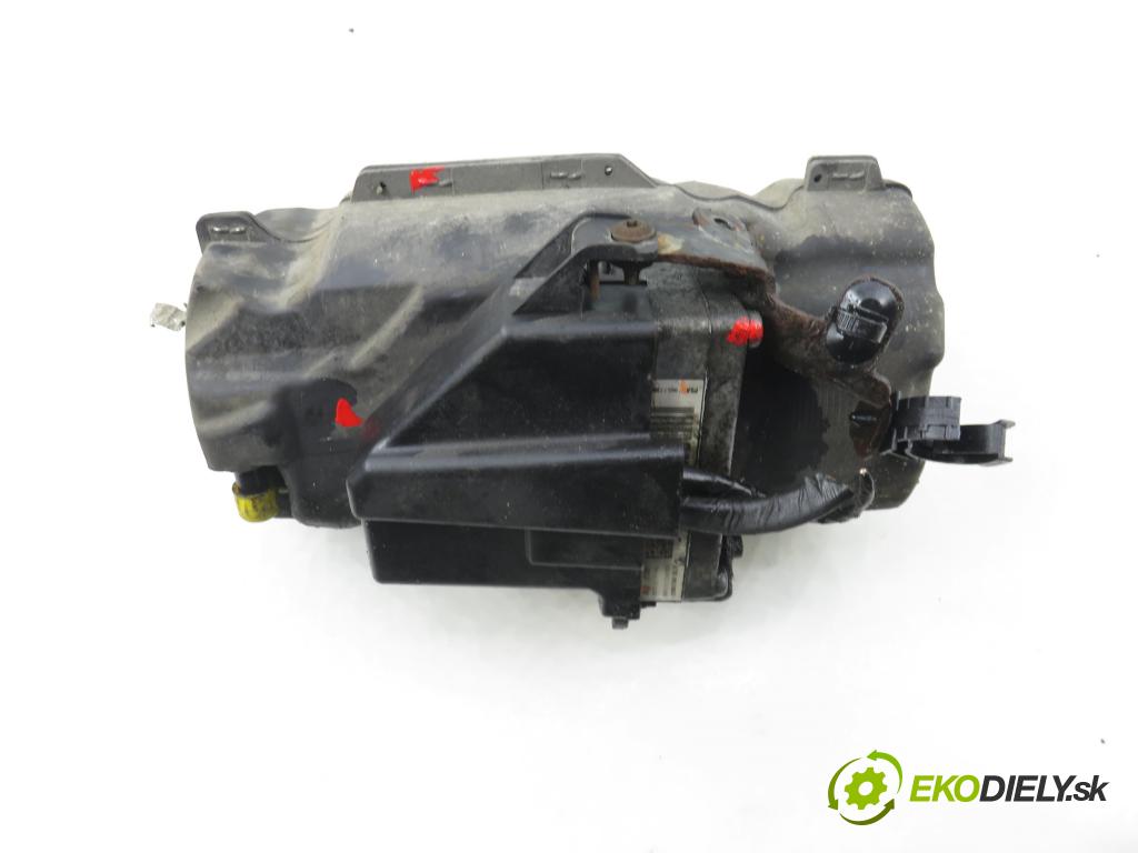 CITROEN C5 II Break (RE_) KOMBI 2005 103,00 2.0 16V (RERFJB, RERFJC) - RFJ (EW10A) 1997,00 Pumpa servočerpadlo 9657739080 ; A5094686G