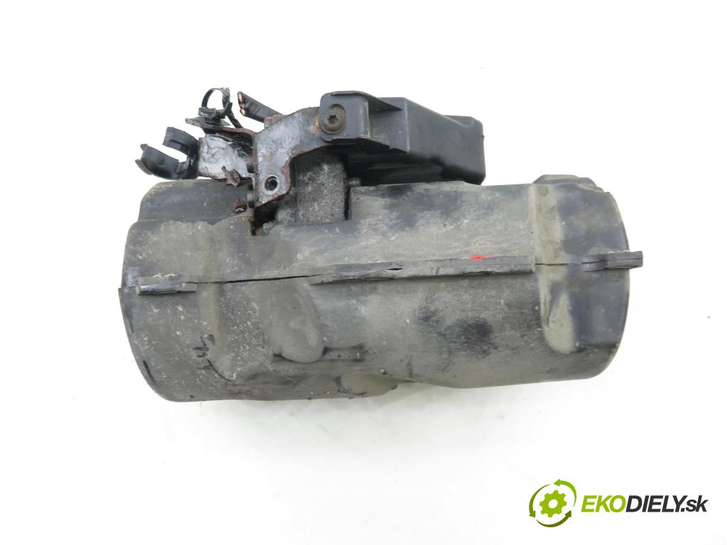 CITROEN C5 II Break (RE_) KOMBI 2005 103,00 2.0 16V (RERFJB, RERFJC) - RFJ (EW10A) 1997,00 Pumpa servočerpadlo 9657739080 ; A5094686G