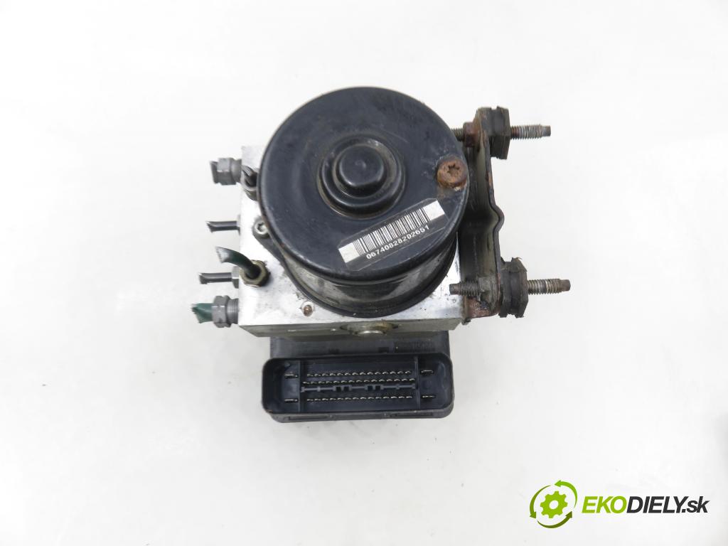CITROEN C5 II Break (RE_) KOMBI 2005 103,00 2.0 16V (RERFJB, RERFJC) - RFJ (EW10A) 1997,00 pumpa ABS 10096011463 ; 10020601884 ; 9656419780 (Pumpa ABS)