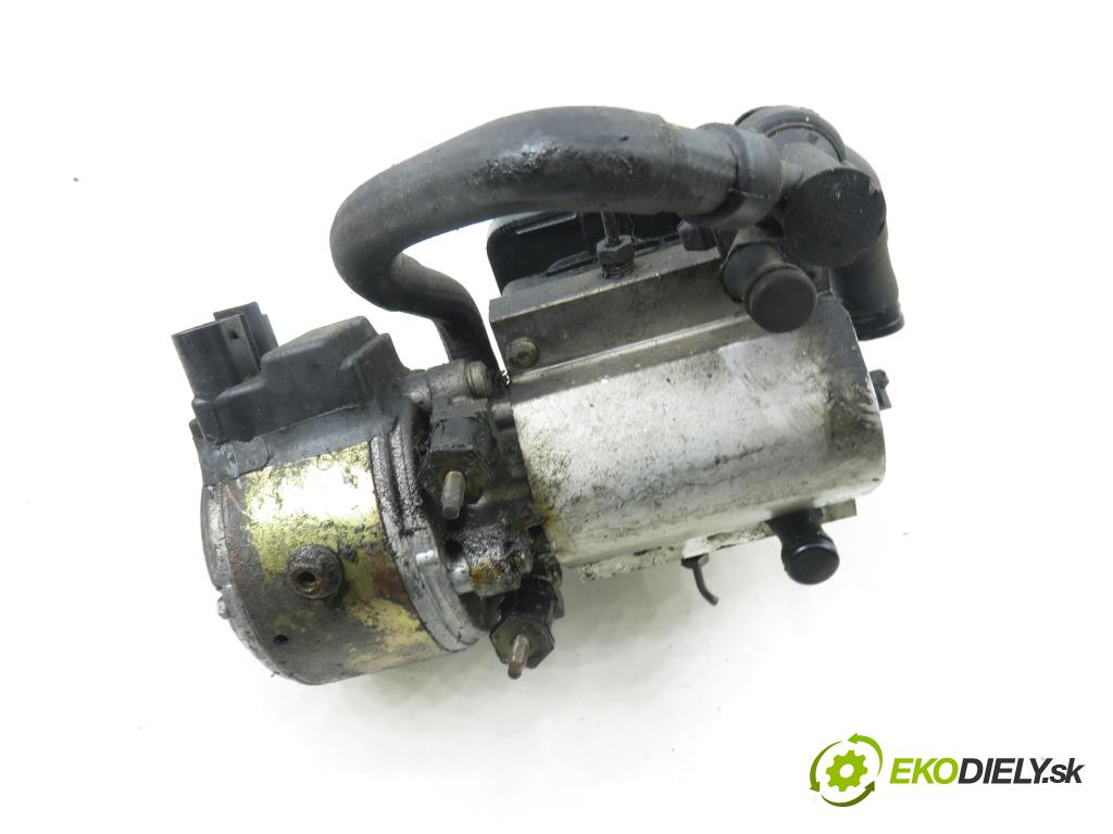 CITROEN C5 II Break (RE_) KOMBI 2005 103,00 2.0 16V (RERFJB, RERFJC) - RFJ (EW10A) 1997,00 pumpa nápravy 9636713880