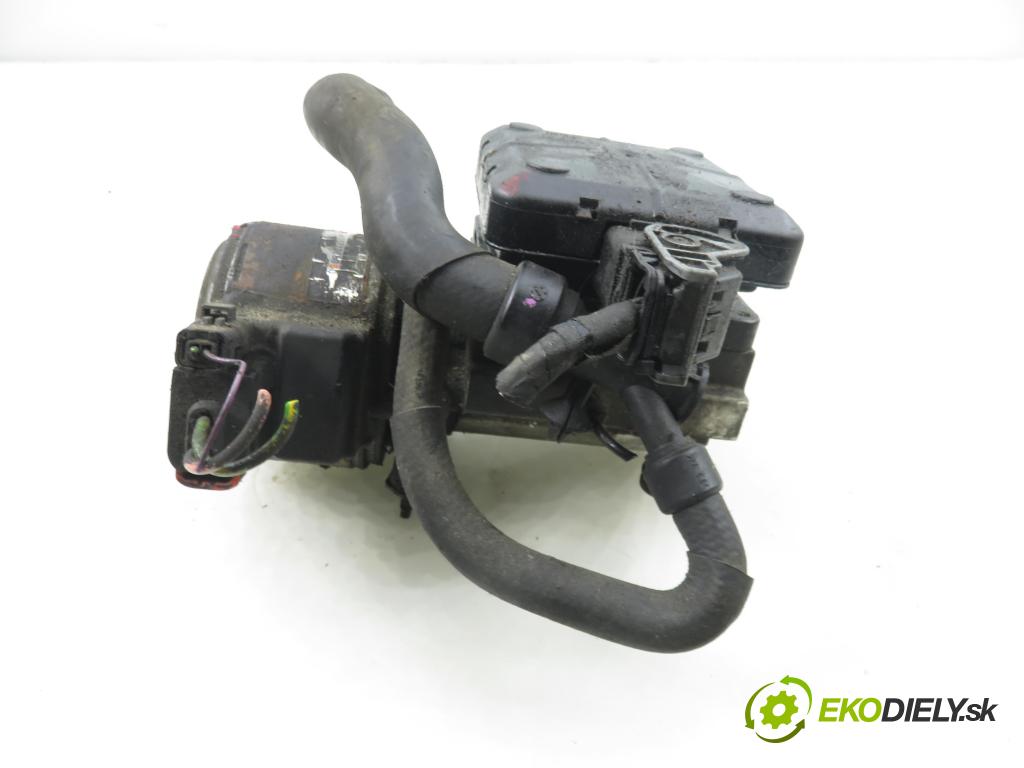 CITROEN C5 II Break (RE_) KOMBI 2005 103,00 2.0 16V (RERFJB, RERFJC) - RFJ (EW10A) 1997,00 Pumpa nápravy 9636713880