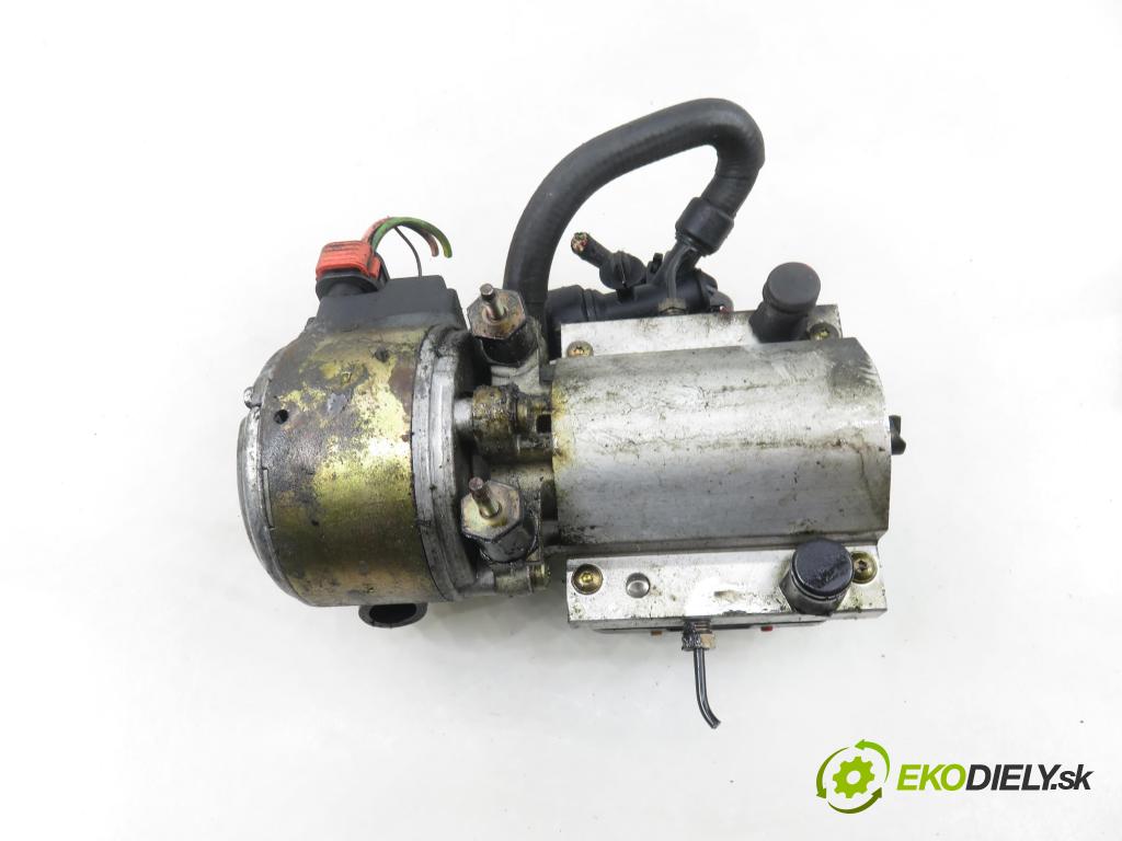 CITROEN C5 II Break (RE_) KOMBI 2005 103,00 2.0 16V (RERFJB, RERFJC) - RFJ (EW10A) 1997,00 Pumpa nápravy 9636713880