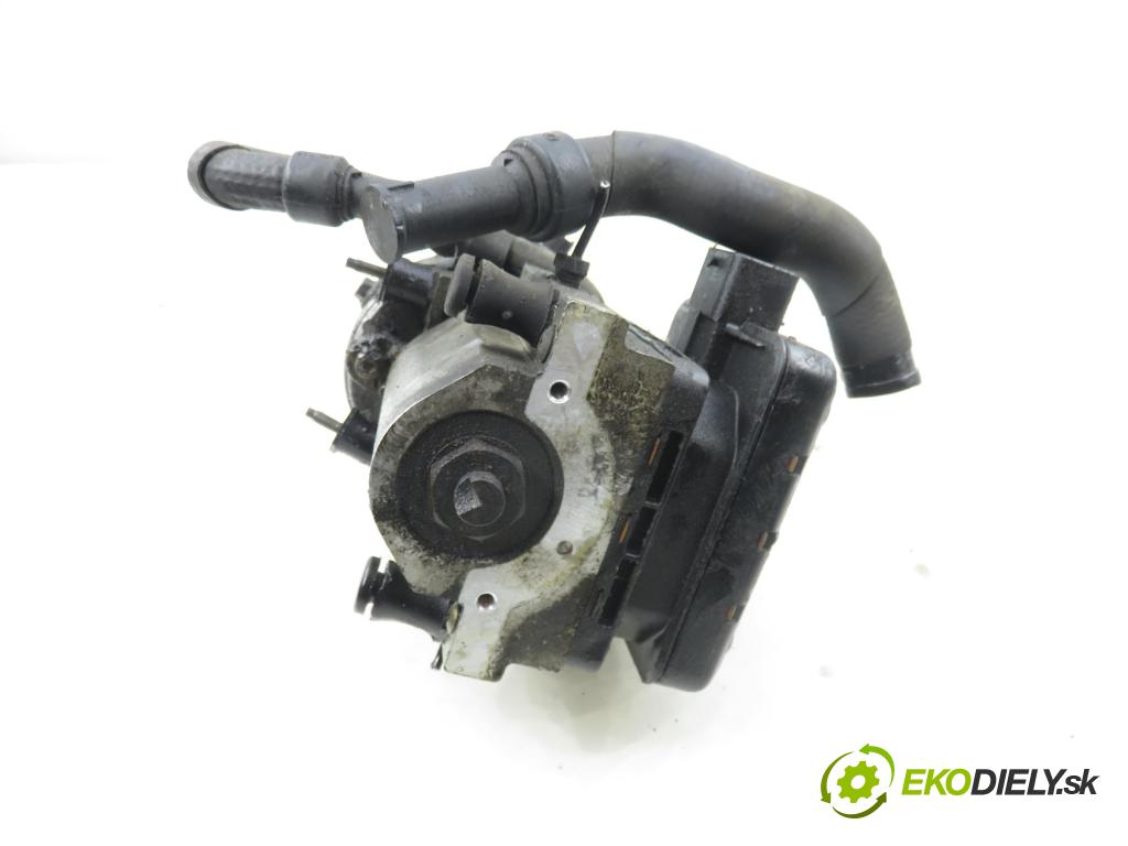 CITROEN C5 II Break (RE_) KOMBI 2005 103,00 2.0 16V (RERFJB, RERFJC) - RFJ (EW10A) 1997,00 Pumpa nápravy 9636713880