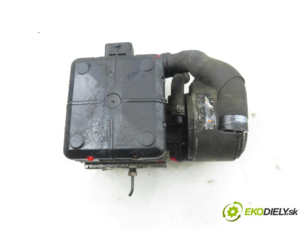 CITROEN C5 II Break (RE_) KOMBI 2005 103,00 2.0 16V (RERFJB, RERFJC) - RFJ (EW10A) 1997,00 Pumpa nápravy 9636713880
