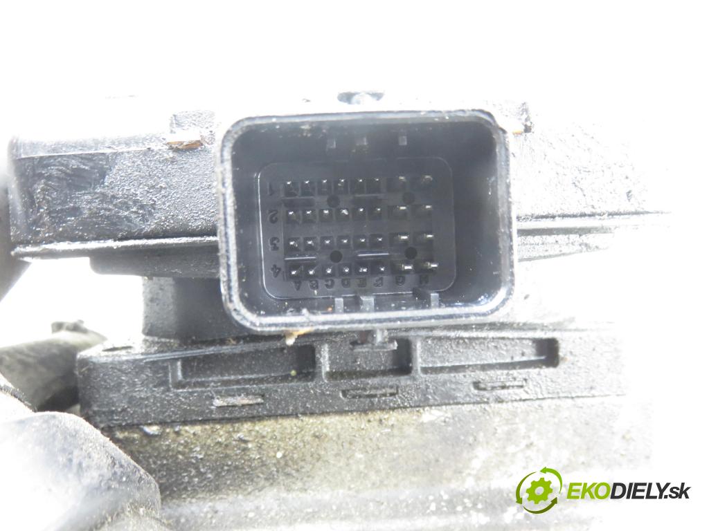CITROEN C5 II Break (RE_) KOMBI 2005 103,00 2.0 16V (RERFJB, RERFJC) - RFJ (EW10A) 1997,00 Pumpa nápravy 9636713880