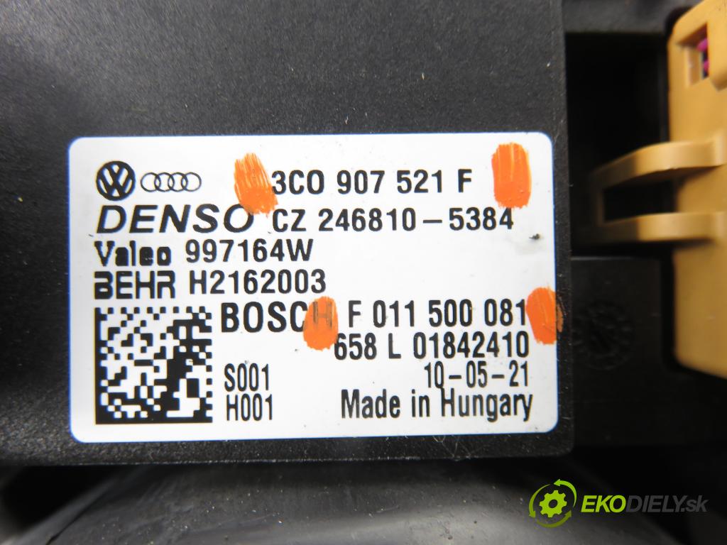 VW GOLF VI Variant (AJ5) KOMBI 2010 77,00 1.6 TDI - CAYC 1598,00 Ventilátor vetráku 1K1820015G ; 3C0907521F ; F011500081