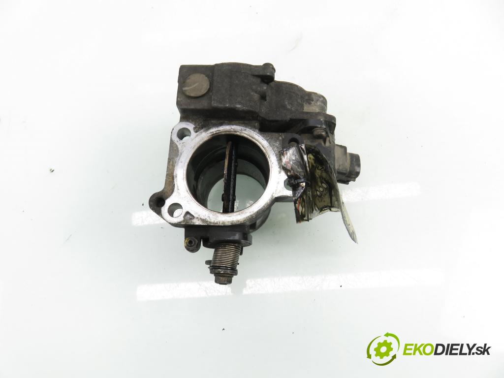 TOYOTA COROLLA Verso (ZER_, ZZE12_, R1_) MINIVAN 2005 85,00 2.0 D-4D (CUR10_) - 1CD-FTV 1995,00 škrtíci klapka 270204L17 (Škrticí klapka)