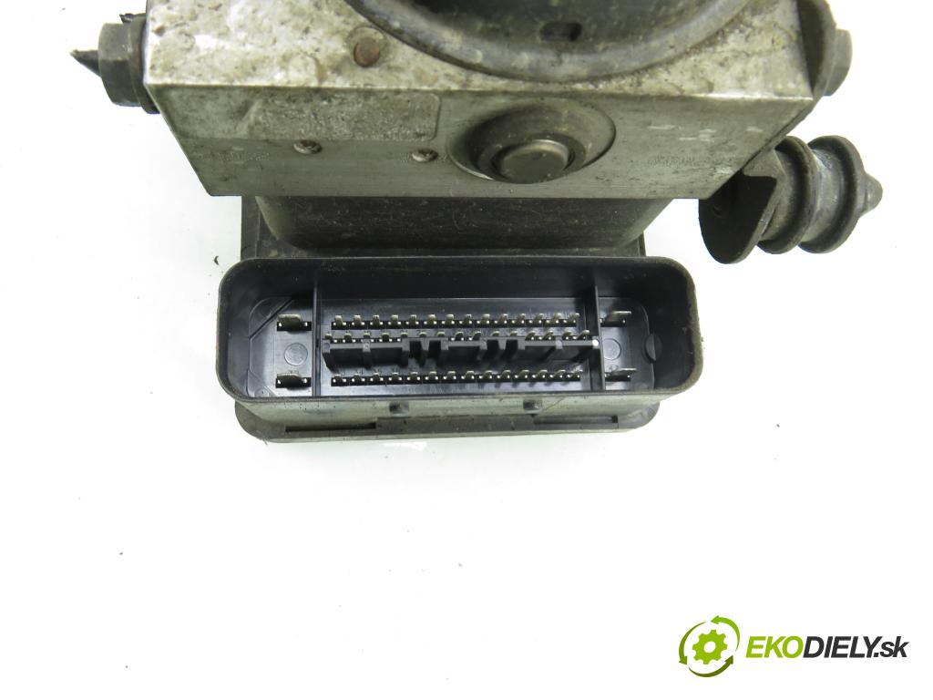 VW TOURAN (1T1, 1T2) MINIVAN 2003 74,00 1.9 TDI - AVQ 1896,00 Pumpa ABS 1K0907379D ; 1K0614517B ; 02060040 (Pumpa ABS)