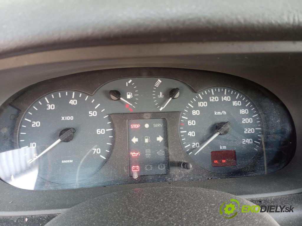 RENAULT SCENIC I (JA0/1_) MINIVAN 2003 75,00 1.9 dCi (JA05, JA1F) - F9Q 732 1870,00 Prístrojovka elektrický 8200071820 ; 21658907