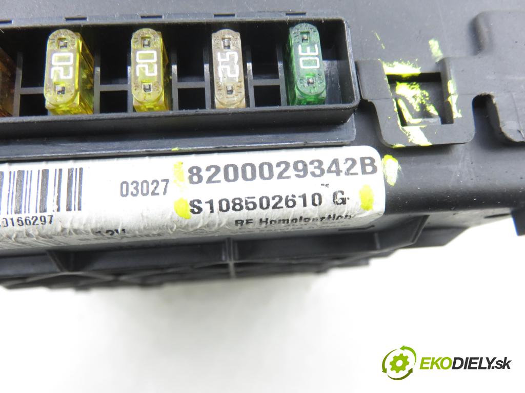 RENAULT SCENIC I (JA0/1_) MINIVAN 2003 75,00 1.9 dCi (JA05, JA1F) - F9Q 732 1870,00 MODUL BSI 8200029342B ; S108502610G