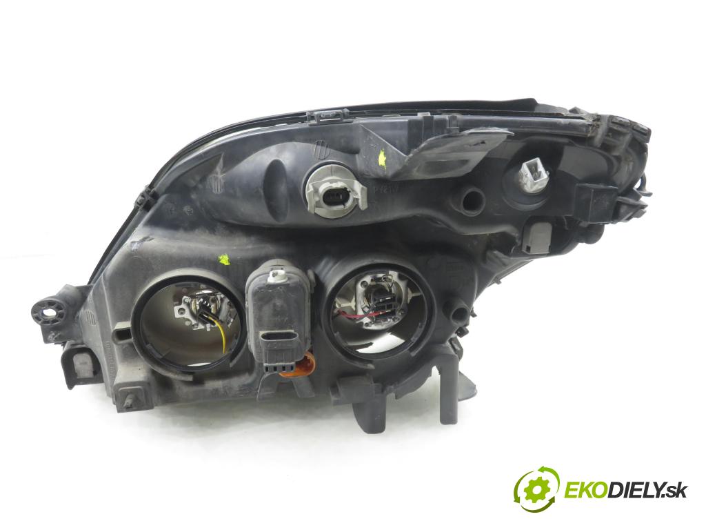 RENAULT SCENIC I (JA0/1_) MINIVAN 2003 75,00 1.9 dCi (JA05, JA1F) - F9Q 732 1870,00 Svetlo PP 7700432097 ; 7701047600