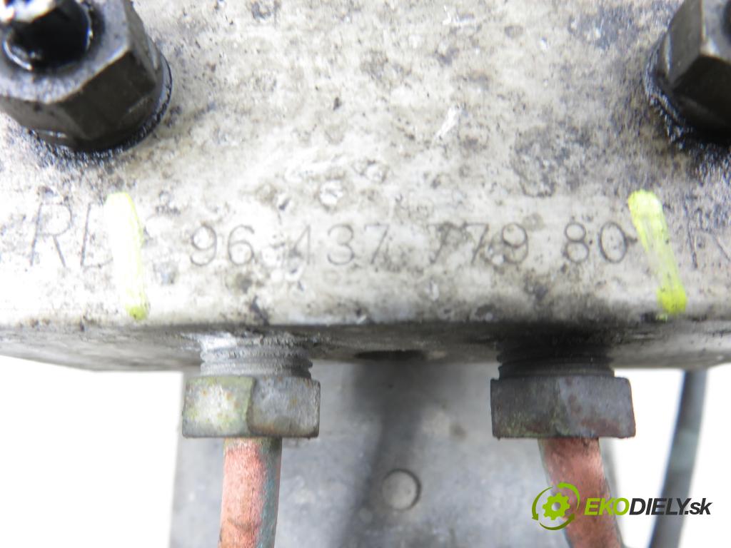 PEUGEOT 307 (3A/C) HB 2002 66,00 2.0 HDi 90 - RHY (DW10TD) 1997,00 Pumpa ABS 9643777980 ; 9643777980 ; 0265216757 (Pumpa ABS)