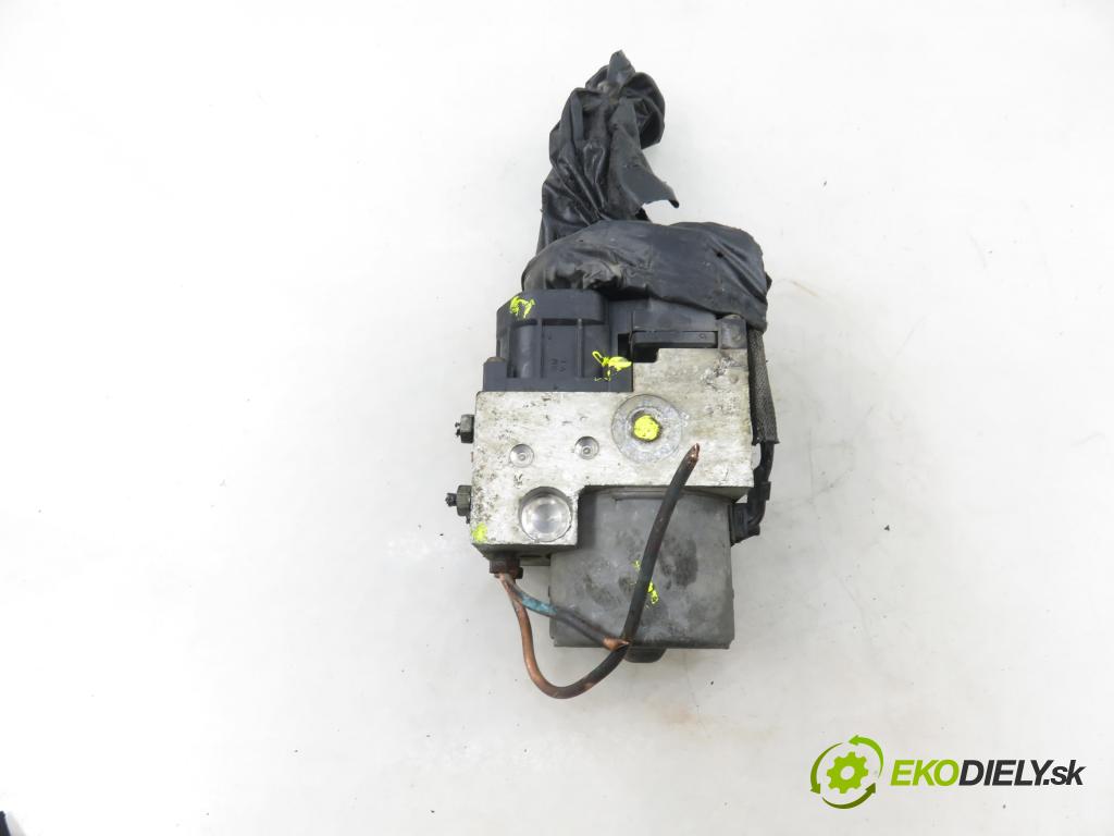 PEUGEOT 307 (3A/C) HB 2002 66,00 2.0 HDi 90 - RHY (DW10TD) 1997,00 Pumpa ABS 9643777980 ; 9643777980 ; 0265216757 (Pumpa ABS)