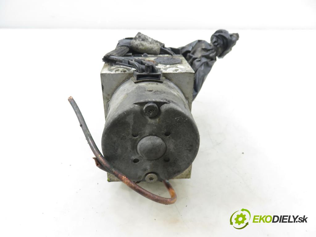 PEUGEOT 307 (3A/C) HB 2002 66,00 2.0 HDi 90 - RHY (DW10TD) 1997,00 Pumpa ABS 9643777980 ; 9643777980 ; 0265216757 (Pumpa ABS)