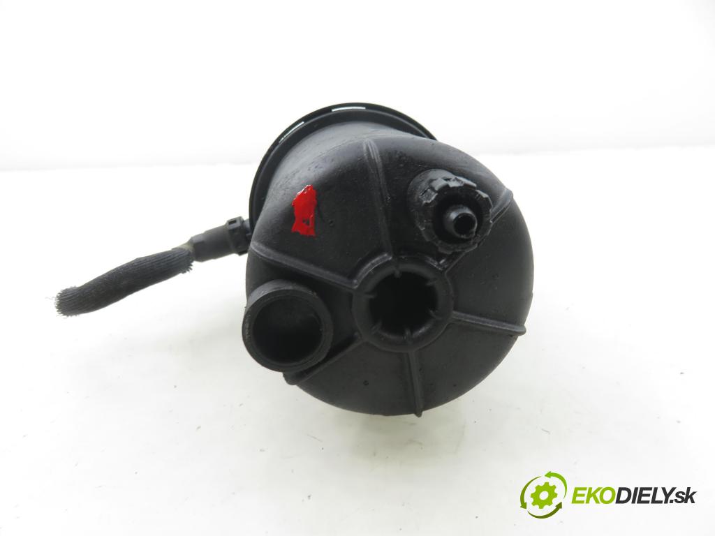 RENAULT LAGUNA II Grandtour (KG0/1_) KOMBI 2006 0,00 1.9 dCi (KG12) - F9Q 758 1870,00 Obal filtra paliva 8200416942