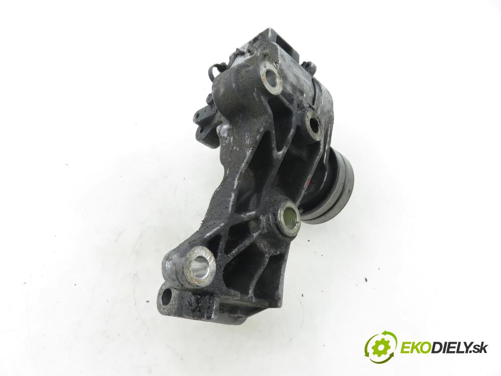 OPEL CORSA C (X01) HB 2001 55,00 1.7 DTI - Y 17 DT 1686,00 Uchytenie alternátora 897222554