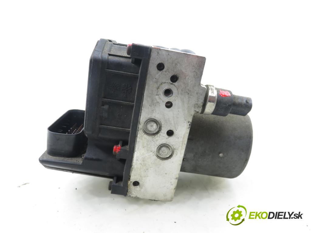 RENAULT SCENIC I (JA0/1_) MINIVAN 2003 75,00 1.9 dCi 102 - F9Q 732 1870,00 Pumpa ABS 0265950046 ; 0265225107 ; 8200090690 (Pumpa ABS)