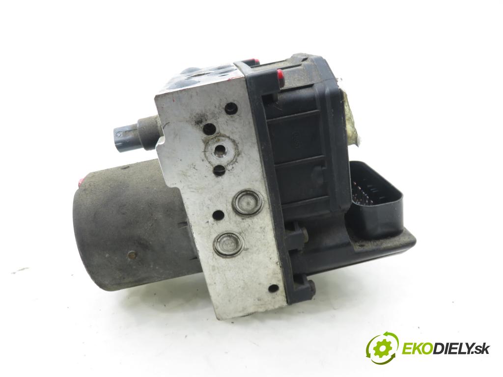 RENAULT SCENIC I (JA0/1_) MINIVAN 2003 75,00 1.9 dCi 102 - F9Q 732 1870,00 Pumpa ABS 0265950046 ; 0265225107 ; 8200090690 (Pumpa ABS)