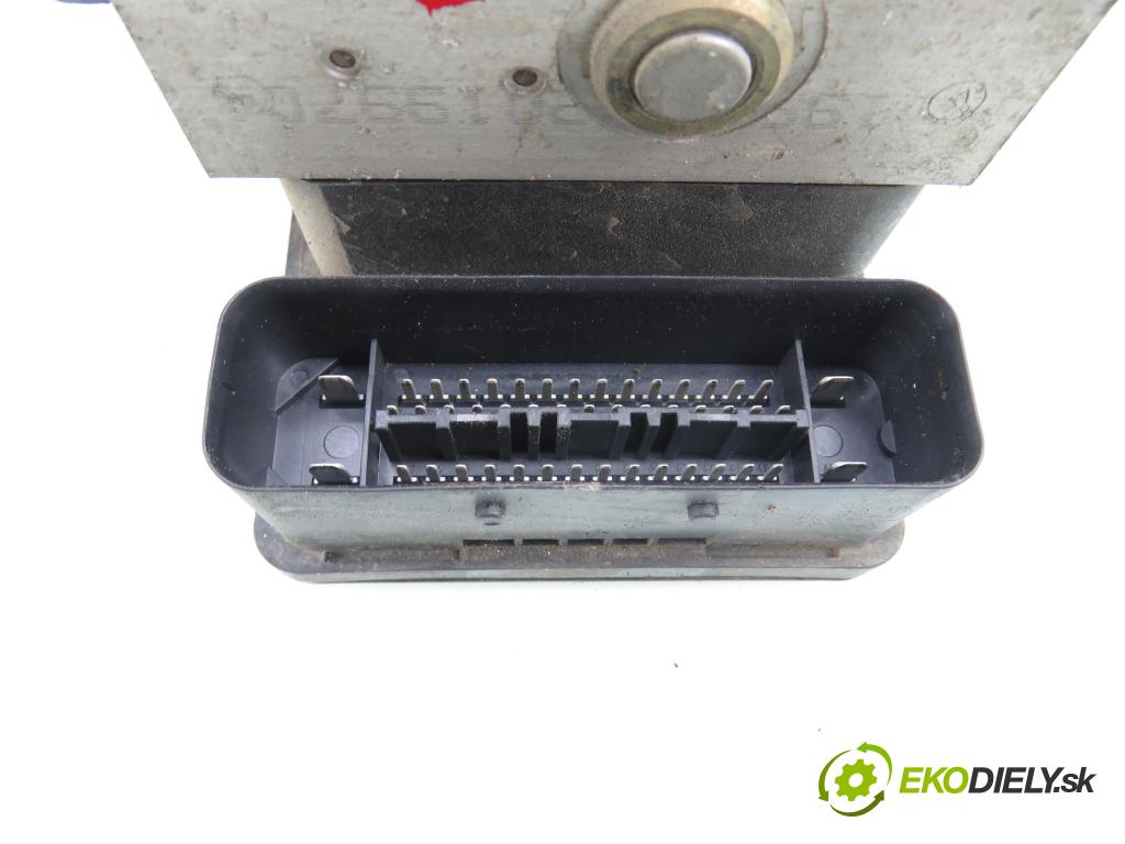 VW GOLF IV (1J1) HB 2002 77,00 1.6 16V - BCB 1598,00 Pumpa ABS 10096003353 ; 1C0907379M ; 10020600694 (Pumpa ABS)