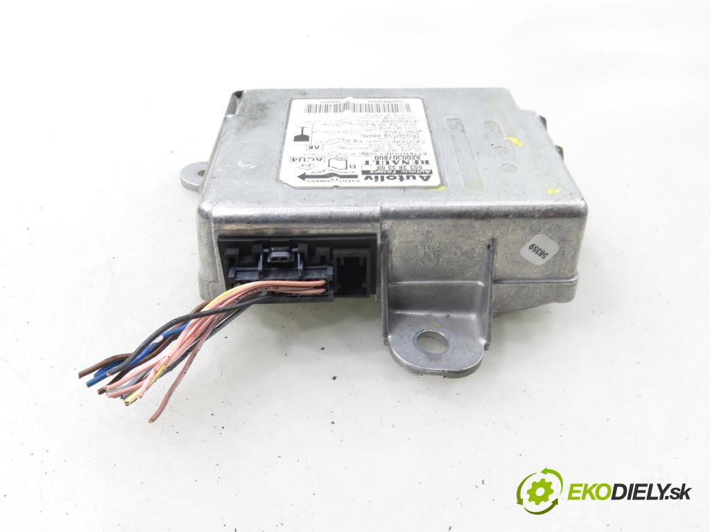 RENAULT MEGANE II (BM0/1_, CM0/1_) HB 2003 60,00 1.4 16V - K4J 732 1390,00 MODUL air BAG 8200307800