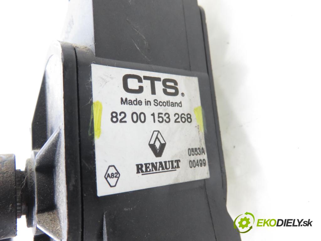 RENAULT MEGANE II (BM0/1_, CM0/1_) HB 2003 60,00 1.4 16V - K4J 732 1390,00 potenciometr plynového pedálu 8200153268 (Potenciometr plynového pedálu)