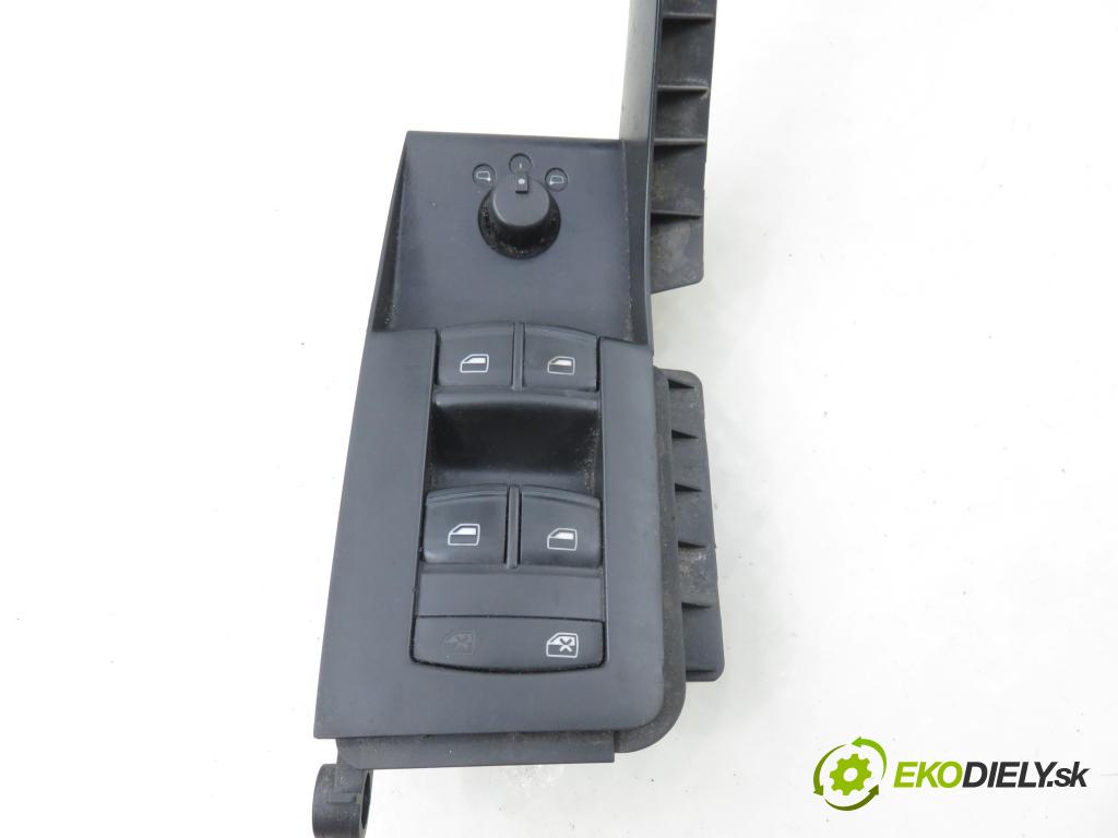 AUDI A3 Sportback (8PA) HB 2005 103,00 2.0 TDI 16V - BKD 1968,00 Panel ovládaní oken 8P4959521C