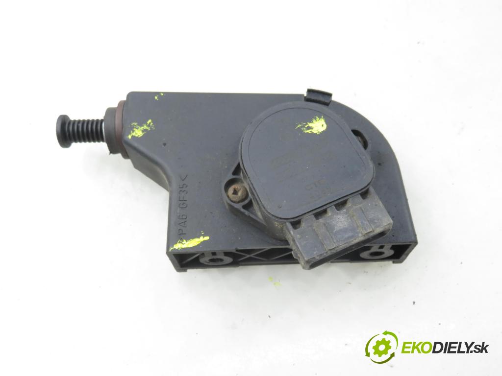 RENAULT SCENIC I (JA0/1_) MINIVAN 2003 75,00 1.9 dCi (JA05, JA1F) - F9Q 732 1870,00 potenciometr plynového pedálu 8200139460 (Potenciometr plynového pedálu)