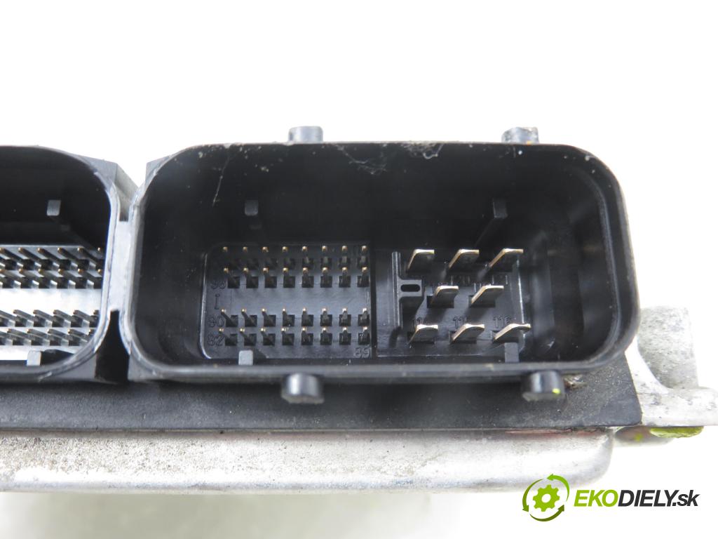 SEAT LEON (1M1) HB 2001 81,00 1.9 TDI - ASV 1896,00 Riadiaca jednotka Motor 038906012FK ; 0281010683